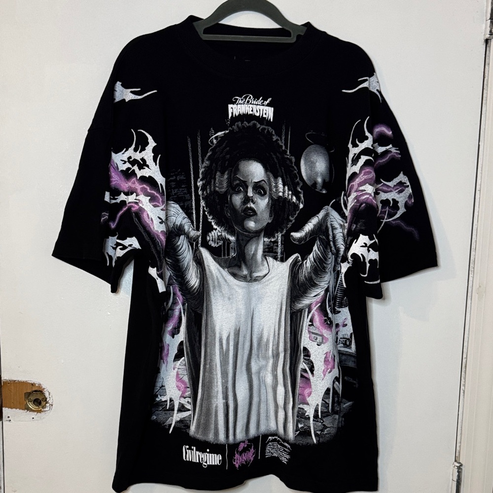 CivilRegime Monsters NWOT Bride of Frankenstein tee